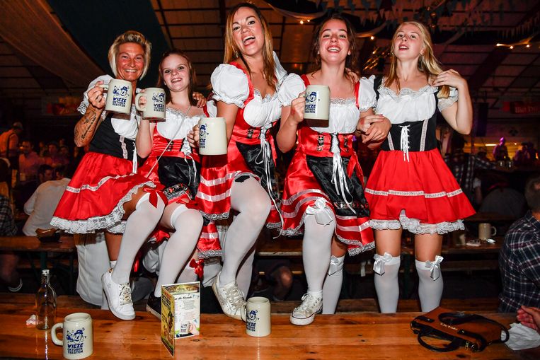 FOTO'S. Zo vieren ze in Wieze de Oktoberfeesten na 31 jaar stilte Het leukste van het web