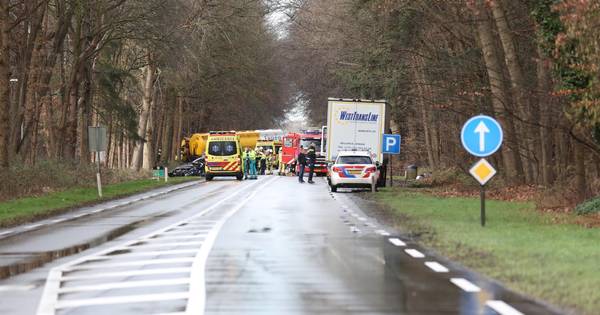 Automobilist uit Raalte ernstig gewond bij ongeluk op N35.