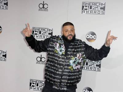 DJ Khaled woedend op Billboard om negeren downloads
