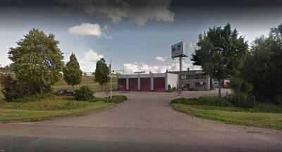 Agenten belaagd en bekogeld in Waardenburg, 40 raddraaiers weggejaagd