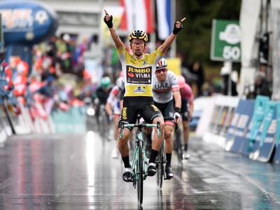 Roglic steviger in leiderstrui na winst in koninginnenrit Romandië