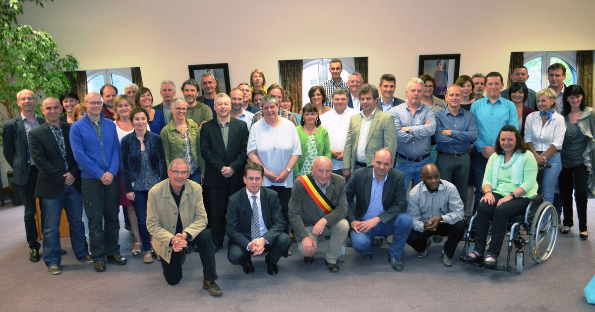 Vijftigers komen samen in gemeentehuis OudHeverlee In de buurt HLN