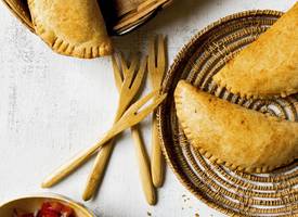 Empanada gevuld met chorizo & mais