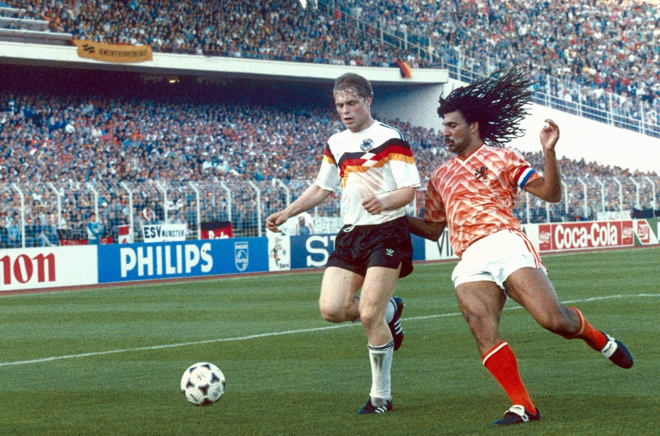 Vijf legendarische momenten van DuitslandNederland Foto AD.nl