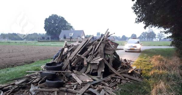 'Asociale afvaldumping' van megaberg troep in Kilder