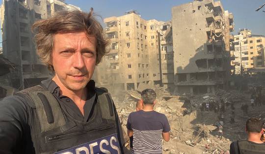 VTM-journalist Robin Ramaekers urenlang opgesloten en verhoord in kelder na aanval in Beiroet, cameraman beschoten