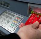 Zo proberen banken de toekomst van de geldautomaat te vrijwaren
