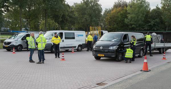 Grote politiecontrole bij Raalte