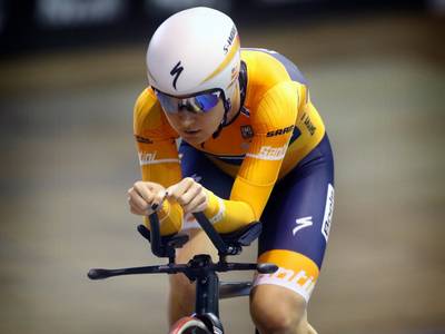 Baanwielrenster Pieters wint Nederlandse titel op achtervolging