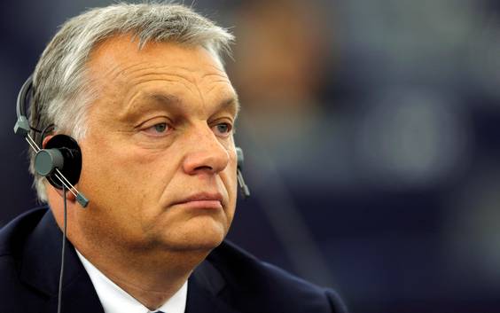 Premier Orbán doet EU-sancties die Hongarije boven het hoofd hangen af als 