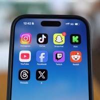 Ook Britse regering onderzoekt verbod sociale media voor jongeren onder 16 jaar