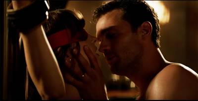 Getrouwde Anastasia geniet van seksspel Mr. Grey in derde Fifty Shades