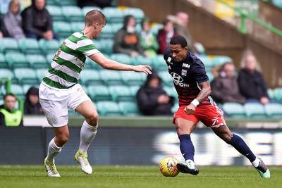 Tete en Memphis boeken ruimen oefenzege met Lyon