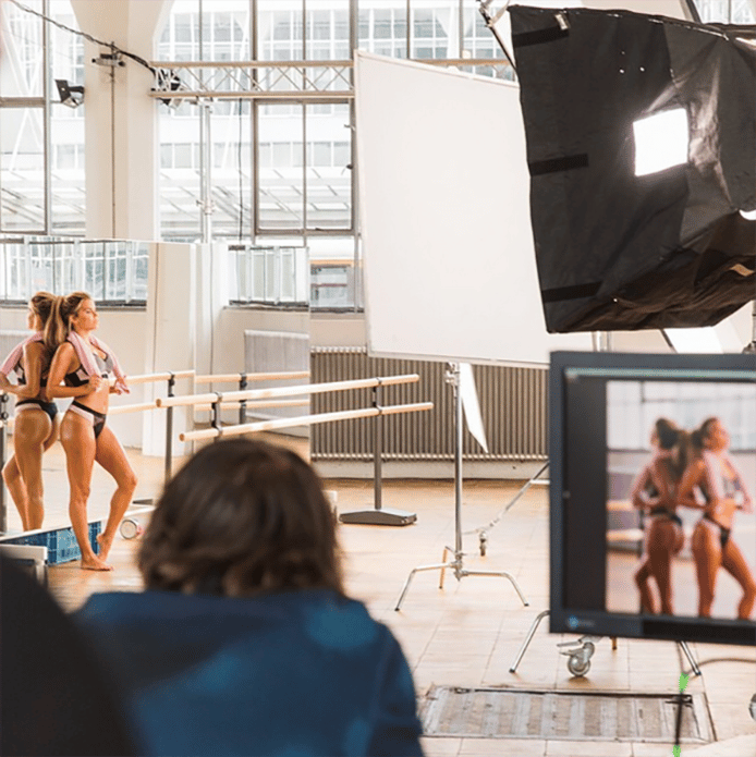 Sexy Sylvie schittert in sportcampagne | Show | AD.nl