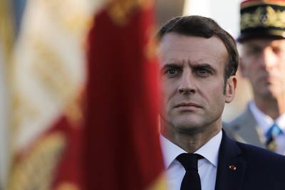 Macron annonce l'envoi de 220 soldats supplémentaires au Sahel