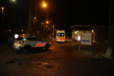 Gewonden en arrestaties na massale  vechtpartij in azc Overloon