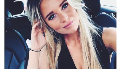 Maak Kennis Met Roxanne Het Ravissante Lief Van Mathieu Van Der Poel Showbizz Hln Be