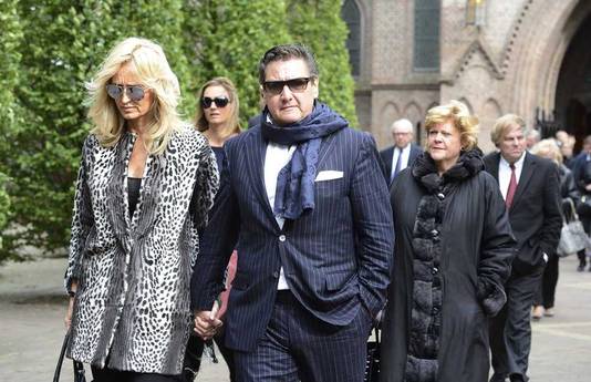 Liefdevol afscheid van John de Mol sr. | Sterren | AD.nl