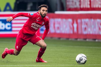 Cuevas evenaart kaartenrecord eredivisie