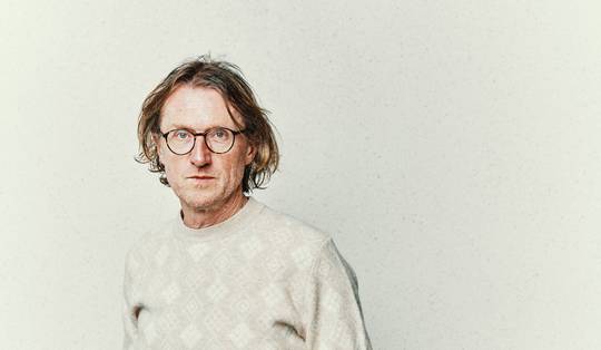 ‘Je mag van strijd tegen fraude geen repressieapparaat maken’: Ignaas Devisch over de toekomst van thuiszorg