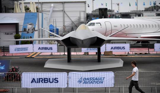 Negen jaar en 100 miljard euro later strandt het FCAS-project: wat dit fiasco zegt over Europese defensie