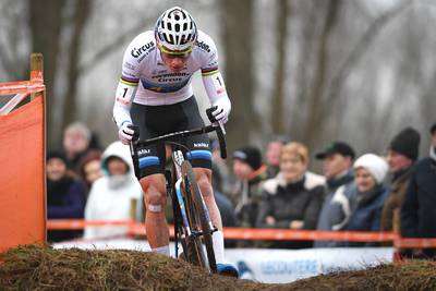 Een greep uit de mooiste overwinningen van jubilaris Van der Poel