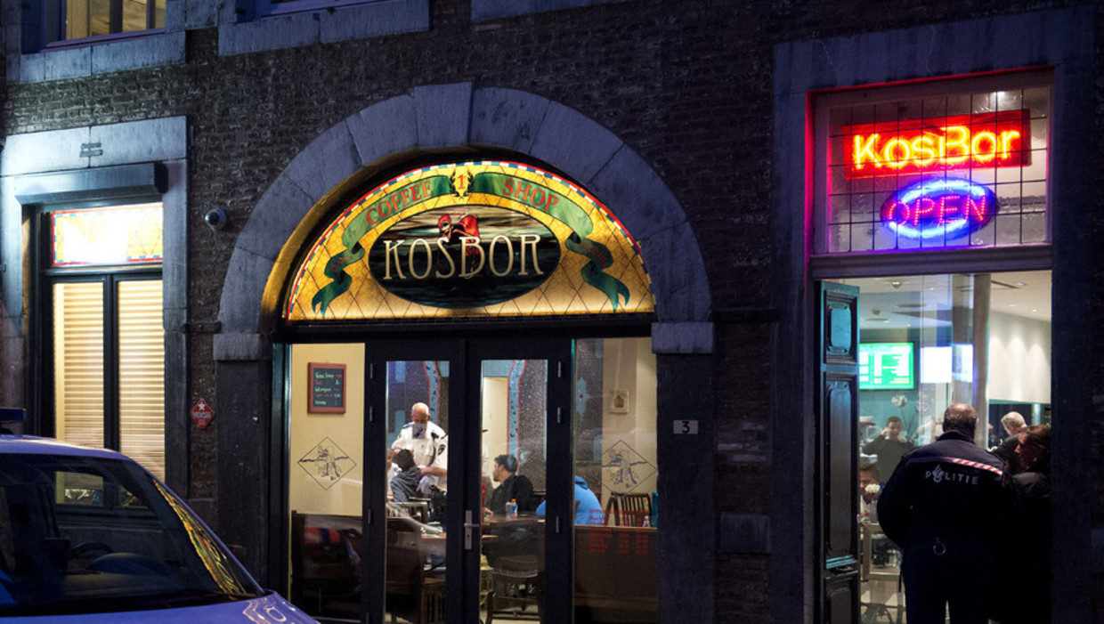 Meer verkopen weer wiet aan buitenlanders De