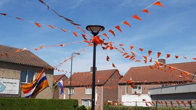 Mill met 4 kilometer vlaggetjes voor het eerst oranje voor de vrouwen