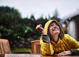 Laat je strandtas maar staan: ook na het weekend regen, onweer en wind