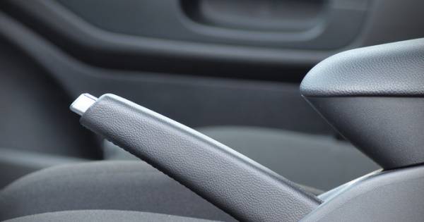 Jaar cel voor man die handrem aantrok met 70 km/u, met dode als gevolg - De Stentor