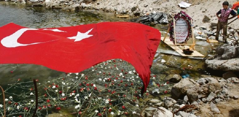 In Gaza Wappert De Turkse Vlag Trouw