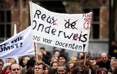 Alternatieve schooldag als juf en meester staken