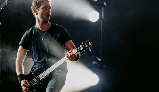 Pukkelpop 2026 live - Verrassingsact Royal Blood (★★★☆☆) was niet zo verrassend • Wednesday (★★★★☆) zorgde voor het voorlopige hoogtepunt van het festival