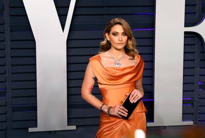 ‘Dochter Michael Jackson woedend over verhaal zelfmoordpoging’