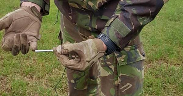 Twee granaten uit Tweede Wereldoorlog tot ontploffing gebracht in Vinkel - BD.nl