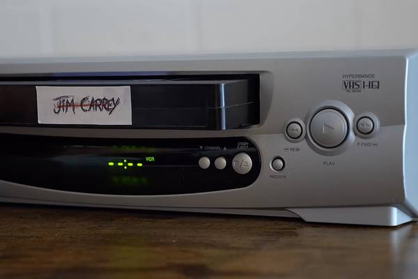 Jim Carrey: America Unmasked