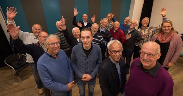 Mannenkoor komt als ‘surprise act’