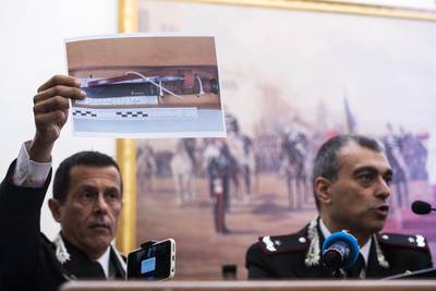 Doodgestoken Italiaanse agent was wapen vergeten mee te nemen