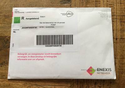 Vrouw uit Ulicoten krijgt post voor elektriciteitskastje: ‘Straks krijg ik ook nog brieven voor de k