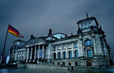 Topambtenaar wil Duits volkslied genderneutraal maken