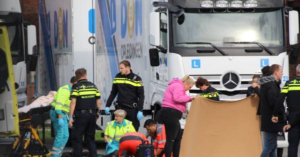 Motorrijder zwaargewond bij ongeval in Naaldwijk.