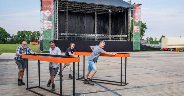 Boegbeeld van Hoevese zomerfeesten stopt: 'Tijd voor nieuw bloed' - Tubantia