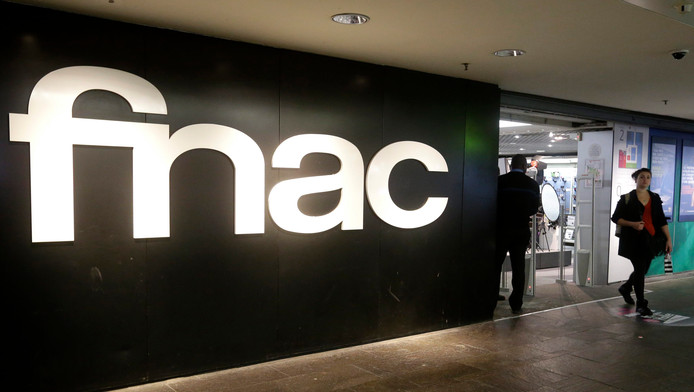La Fraude Informatique De Deux Cousins Dans Plusieurs