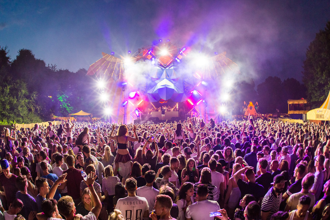 ronnie-flex-sam-feldt-en-kris-kross-op-amsterdam-open-air-foto-ad-nl