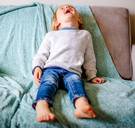 Zo krijg je je kroost ‘s morgens zonder stress gewassen én aangekleed de deur uit