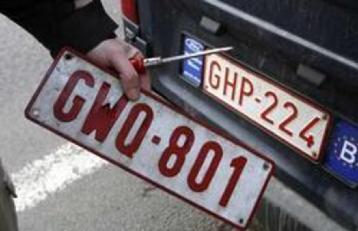 Nieuwe Nummerplaten Vanaf Maart 2008 De Morgen
