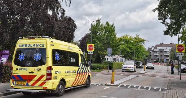 Man en kind aangereden op beruchte oversteekplaats in Oisterwijk.