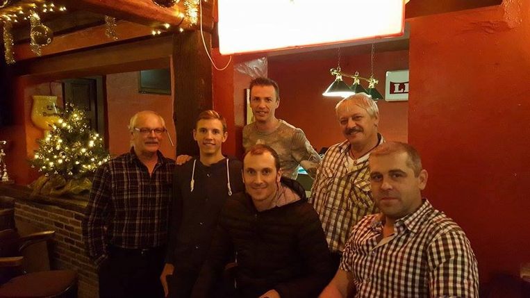 Van Eddy Merckx tot Dylan Teuns in café Boerenhof | Tielt ...