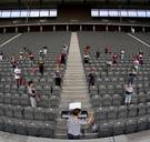 Jazeker, corona verspreidt zich door de lucht, maar niet van harte