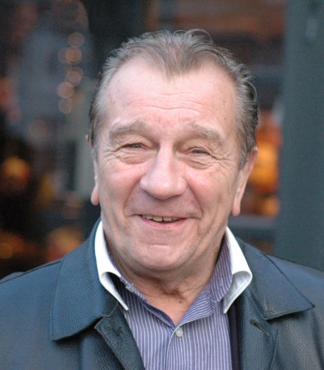 Oud-international Frits Flinkevleugel (80) overleden